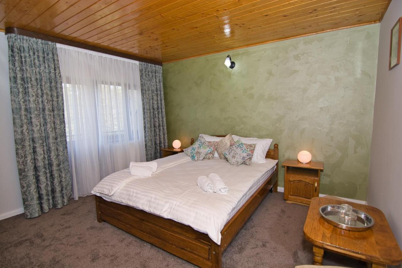 Motel Seaca Călimăneşti Exteriör bild